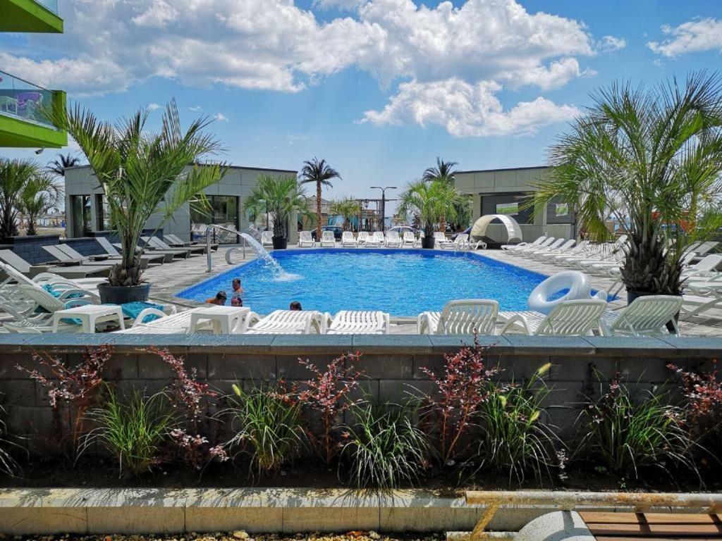 Deluxe Apartment Spa N Pools Beach Resort Năvodari Exteriör bild